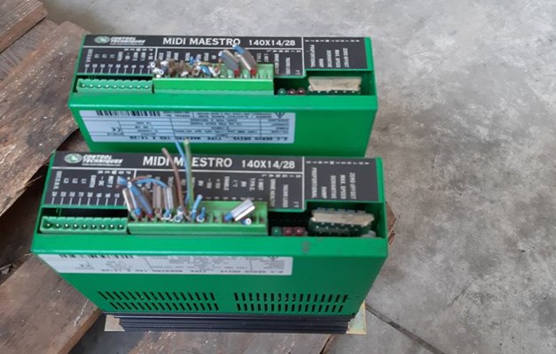AZIONAMENTO ASSI CONTROL TECHNIQUES mod. MAESTRO 140 X 14.28 usato